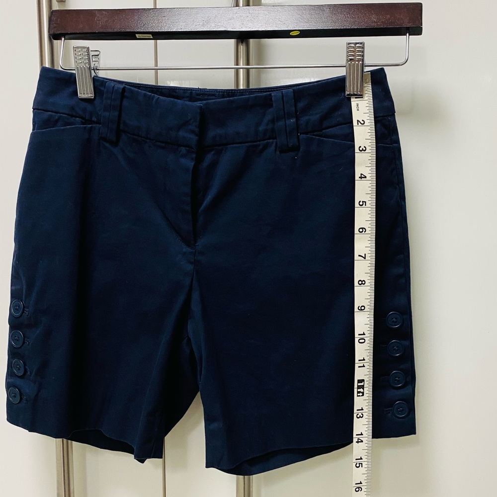 NWOT Talbots Shorts Navy Size 2P 5” inseam